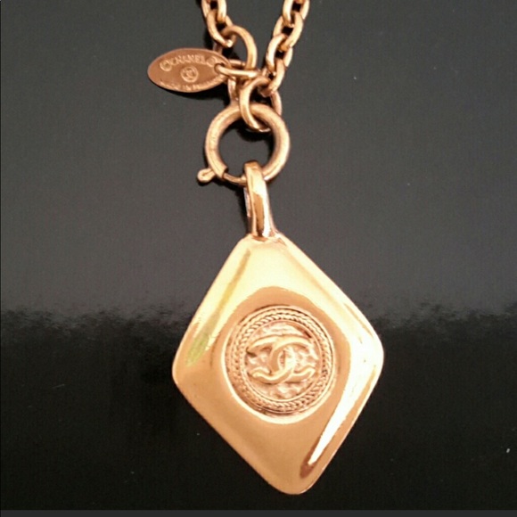 Chanel Necklace - Picture 10 of 16